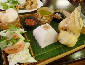 Gurami Goreng Krenyes Plus Sambal Matah