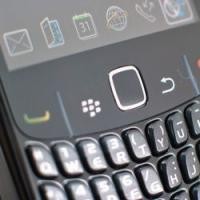 Ketua Komisi I DPR: Indonesia Jadi Sapi Perah BlackBerry 
