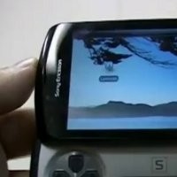 Ponsel Xperia Play Bisa Mainkan Game PlayStation