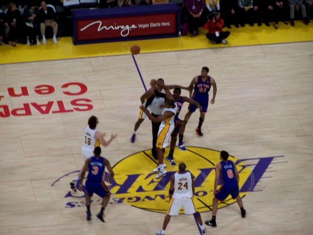 Menyaksikan Lakers dari Dekat