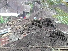 Puting Beliung Rusak 150 Rumah Petani di Gunung Sumbing