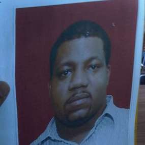 Di Indonesia, John Mengaku Sebagai Konsultan Bisnis 