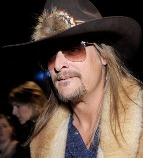 Ultah Kid Rock Dihadiri Puluhan Ribu Fans