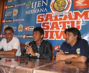 Arema Masih Defisit Rp 1,5 Miliar