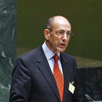 Dubes J.E Habibie di Mata Kronenburg