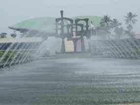 Direksi Mandala Mangkir, Rapat Maskapai dengan DPR Ditunda Besok