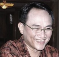 Andi Arief Sesalkan Buyung Biarkan Gayus Serang Satgas