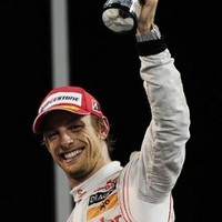 Jenson Button Jual Nissan GT-R