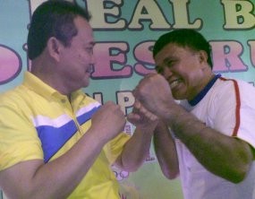 Elly Pical: Kalau Gubernur Kasar, Saya akan Balas