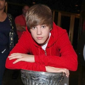 Suasana di Penjualan Tiket Konser Justin Bieber Sempat Memanas