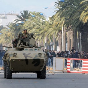 Aksi Demo Terus Berlangsung di Tunisia, PM Ghannouchi Didesak Mundur
