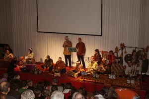 Publik Slovakia Membludak Saksikan Konser Gamelan