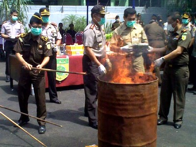 Kejari Jabar Musnahkan Barang Bukti Narkoba