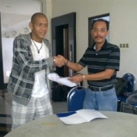 Ditawari Kontrak 3 Tahun di LPI, Nova Persib Curhat di Facebook