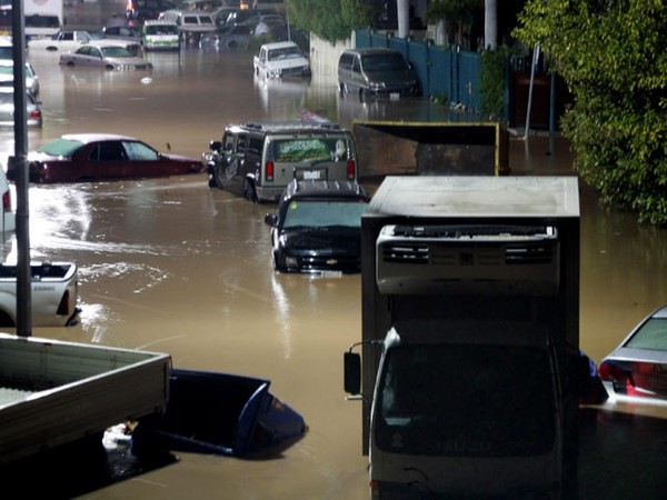 Jeddah Terendam Banjir