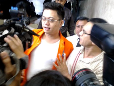 Suami Joy Tobing Tertekan