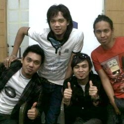 Isu Gantikan Once, Zian Zigas Minder Ngeband Bareng Dhani