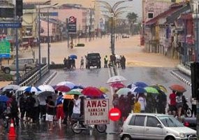 Malaysia Dihantam Banjir, 3 Orang Tewas