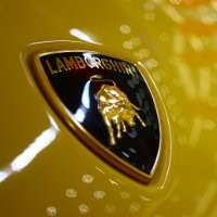 Supercar Nyentrik Mejeng di Senayan