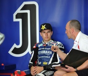 Lorenzo: YZR-M1 Kian Oke di Tikungan