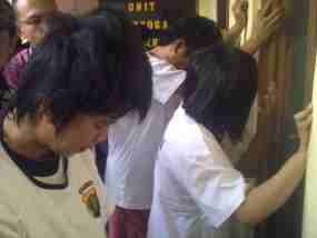 Edarkan Sabu, Pasangan Lesbi Ditangkap di Cempaka Putih