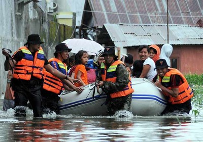Banjir Rendam Puluhan Rumah di Makassar 