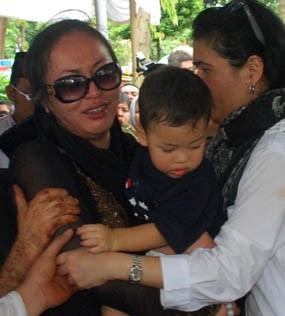 Masih Shock, Angelina Sondakh Belum Bersedia Diwawancara