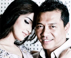 Anang Pamer Foto Mesra Bareng Ashanty di Twitter