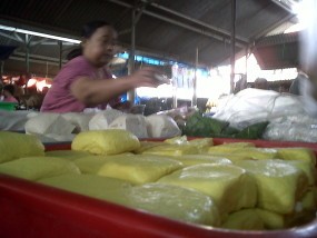 Harga Tahu Melonjak, Ibu-Ibu Teriak