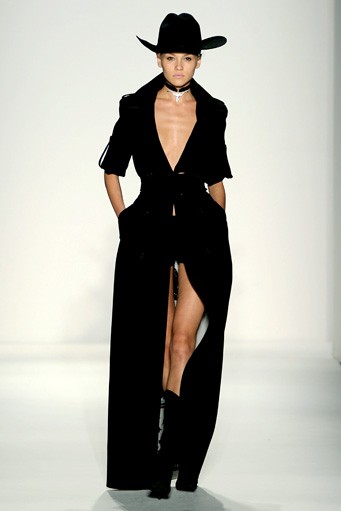 Zang Toi