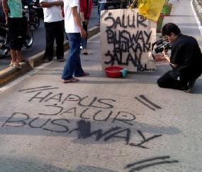  Hindari Kecelakaan di Busway, JPO Seharusnya Dibuat Tiap 200 Meter