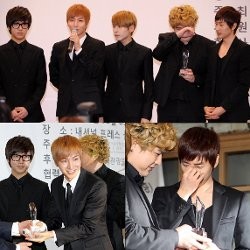 Album Laris Manis, Super Junior Menangis