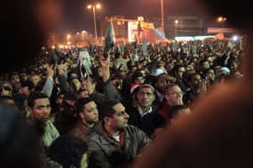 Militer Pegang Kekuasaan Sementara di Mesir