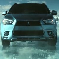 Mitsubishi Pecahkan 5 Rekor di Atas Es dalam 24 Jam