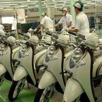 Motor Otomatis Gusur Dominasi Bebek 