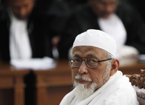 Sidang Baasyir Kembali Digelar Pukul 09.00 WIB