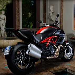 Ducati Bawa 2 Jenis Diavel, Mulai Rp 400 Juta 