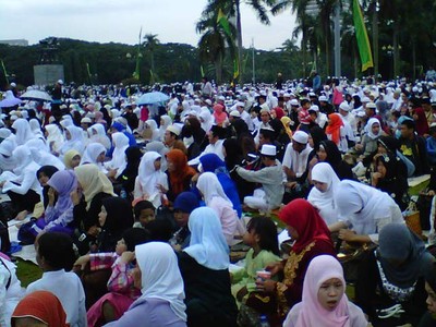 Dzikir Akbar Memperingati Maulid Nabi