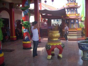 Tolak Bala Dengan Cap Go Meh di Bali