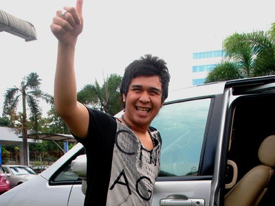 Olga Syahputra & Mobil Kesayangannya