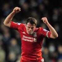 Carragher Belum Mau Gantung Sepatu