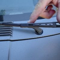Selamat di Gurun Berkat Air Wiper Mobil