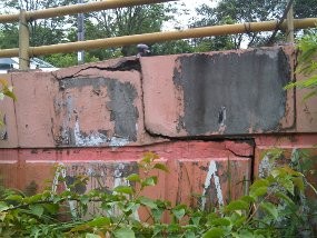 Awas! Dinding Penyangga Flyover Kemayoran Retak