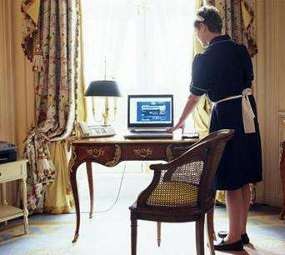 Wamenlu: Tidak Penting Lagi Bahas Laptop Hilang