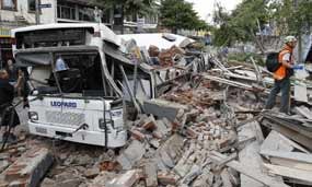 17 WNI di Christchurch Selamat