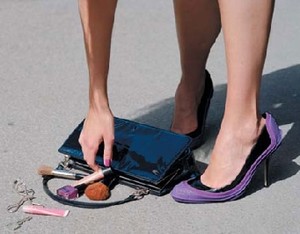 Sepatu Bebas Kotoran dengan Pelindung Fashionable Ini