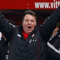Van Gaal Sebut Inter Super-Defensif