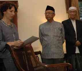  Gus Sholah: Indonesia Lebih Beruntung dari Libya