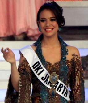 Puteri Indonesia 2010 Tak Ingin Tuai Kontroversi Karena Bikini