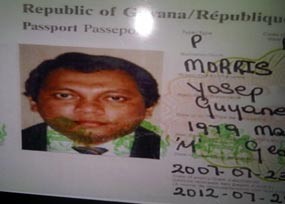 Gayus Tak Akui Punya Paspor Guyana
